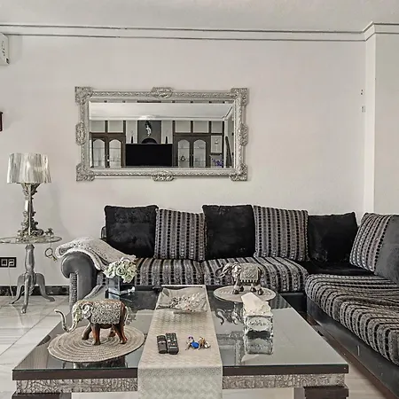 Townhouse In Playamar, Sol Y Playa *